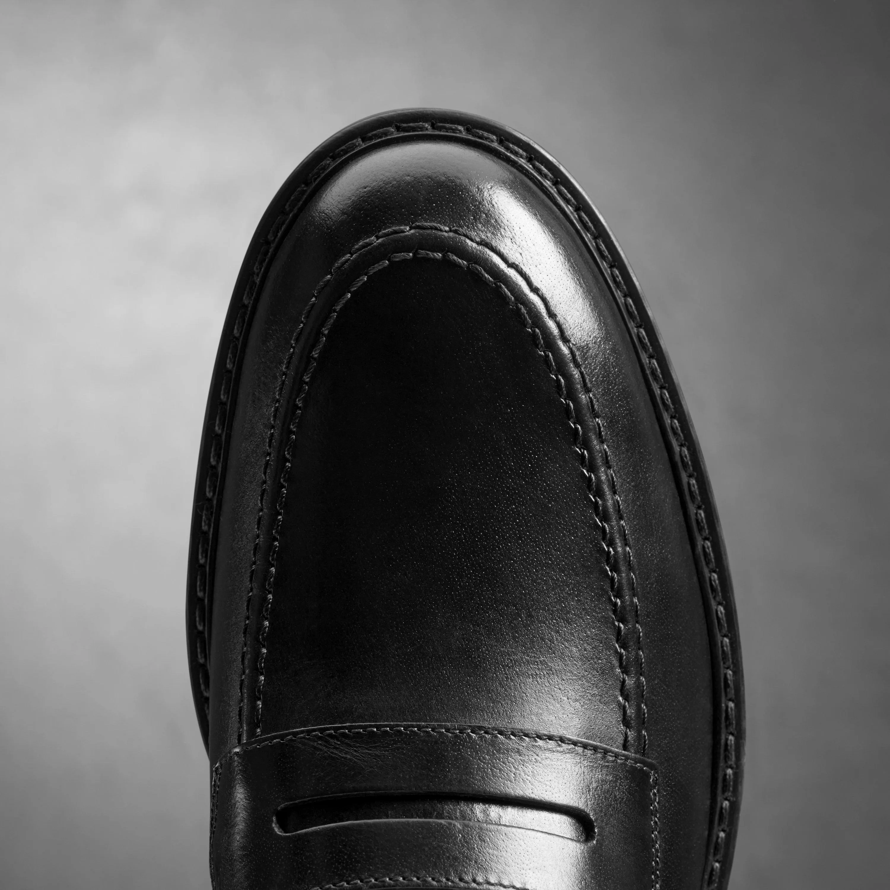 Aldwin Step Loafer Black Leather