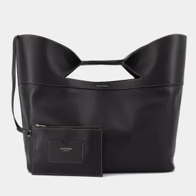 Alexander McQueen  The Bow Large Bag in Black Leather