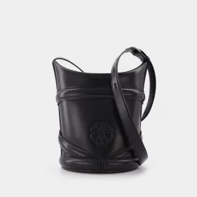 Alexander McQueen  The Curve Hobo Bag - Alexander Mcqueen - Black - Leather