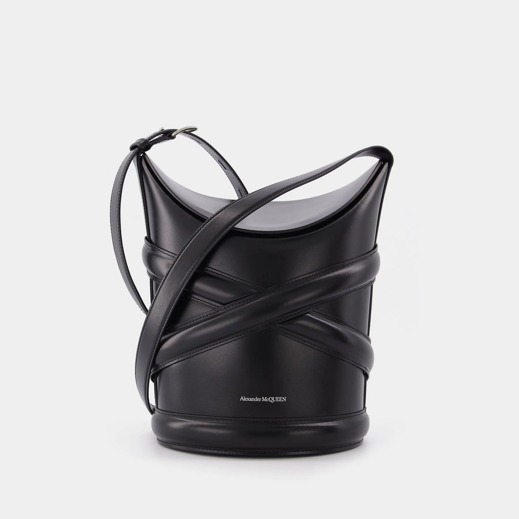 Alexander McQueen  The Curve Hobo Bag - Alexander Mcqueen - Black - Leather