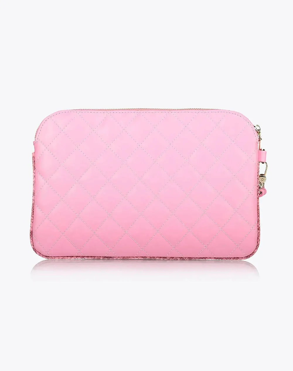 AXEL ACCESSORIES QUILTED HANDBAG (Dimensions: 18.5 x 27.5 x 1 cm.)