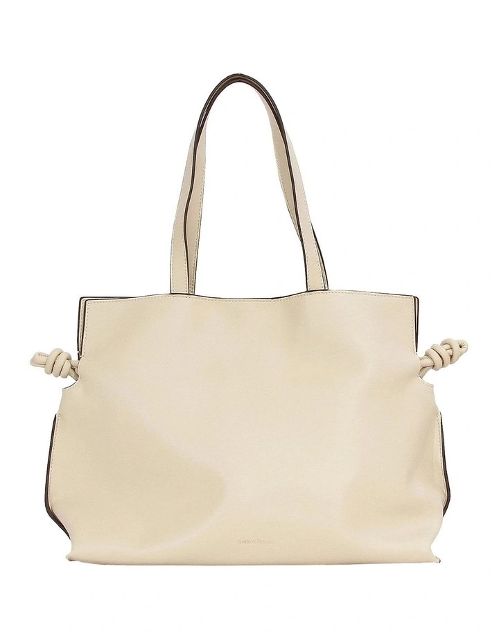 C'est La Vie Shoulder Bag in Sand