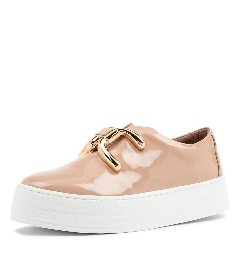 DJANGO & JULIETTE Shelina Latte Patent Leather Sneakers Ws