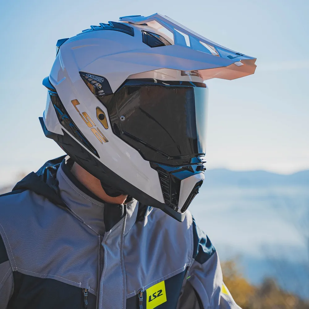 LS2 MX701 Explorer Plain Helmet - White