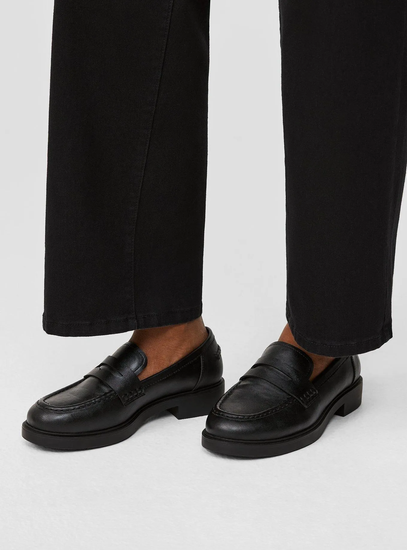 Penny Loafer (WW)