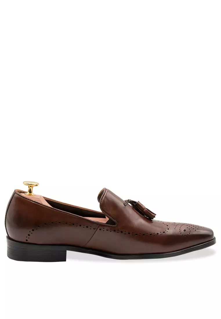 Pergamino Pecan Tassel Loafer