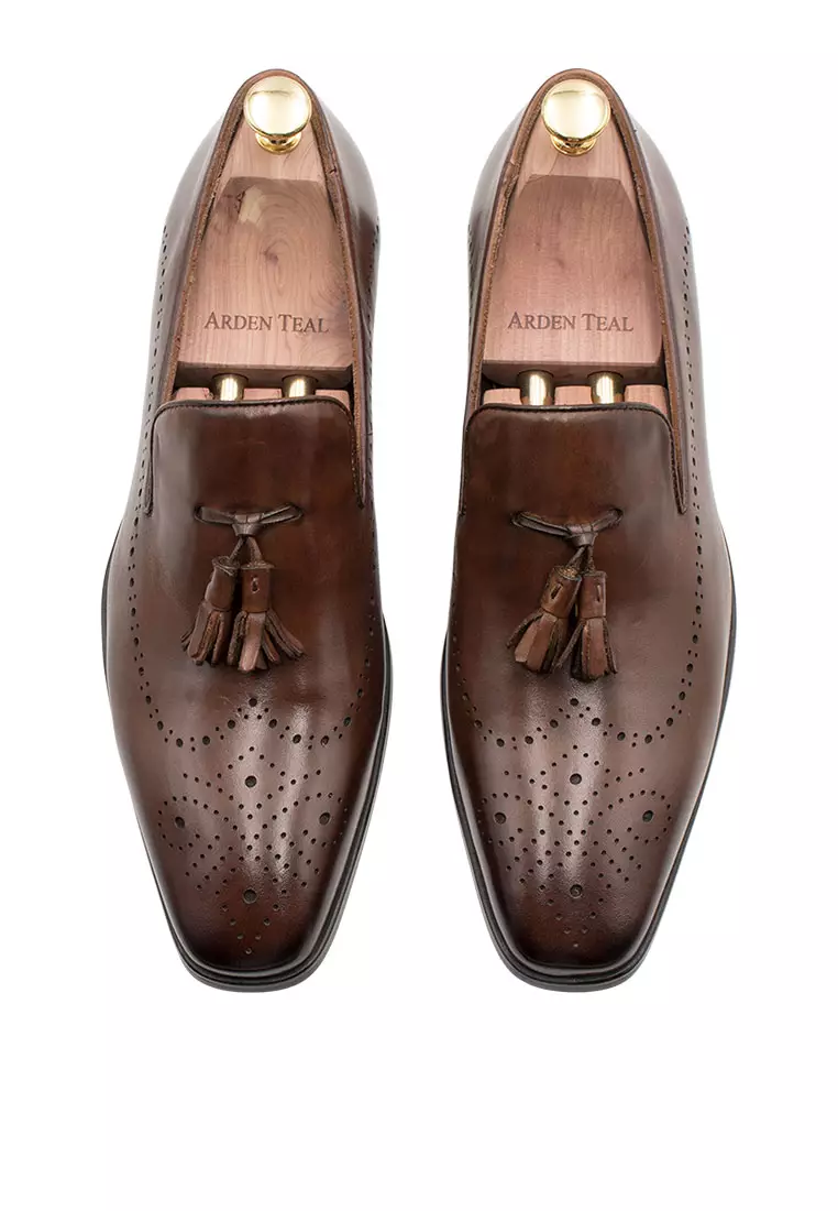 Pergamino Pecan Tassel Loafer